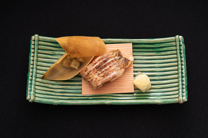 焼物　のど黒味噌幽庵焼き　筍木の芽味噌和え　生姜甘酢漬け